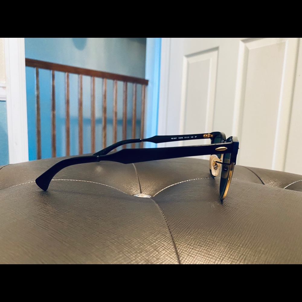 Beautiful Ray Bands. - Picture 2 of 5